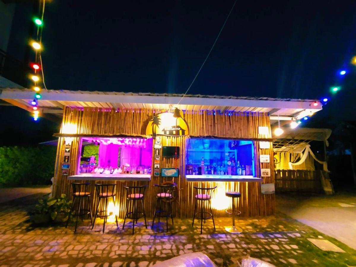 Wixky Hotel Nong Khai Extérieur photo