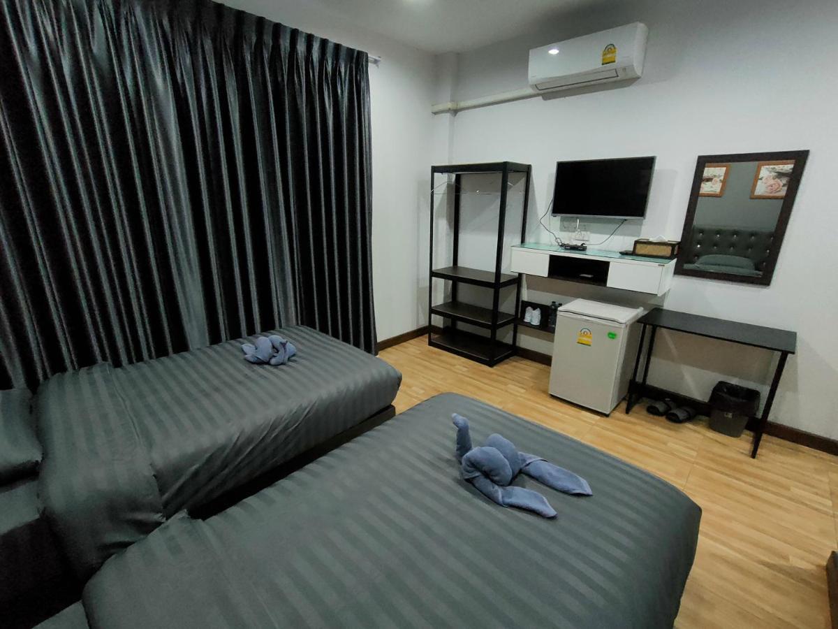Wixky Hotel Nong Khai Extérieur photo