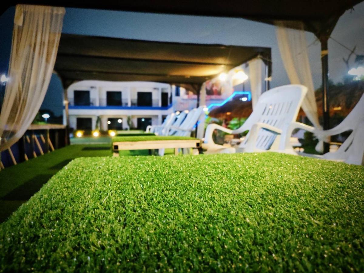 Wixky Hotel Nong Khai Extérieur photo