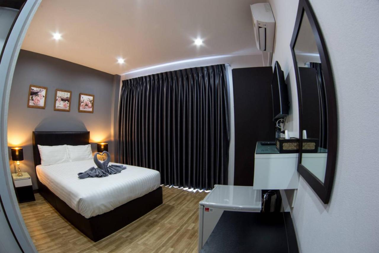 Wixky Hotel Nong Khai Extérieur photo