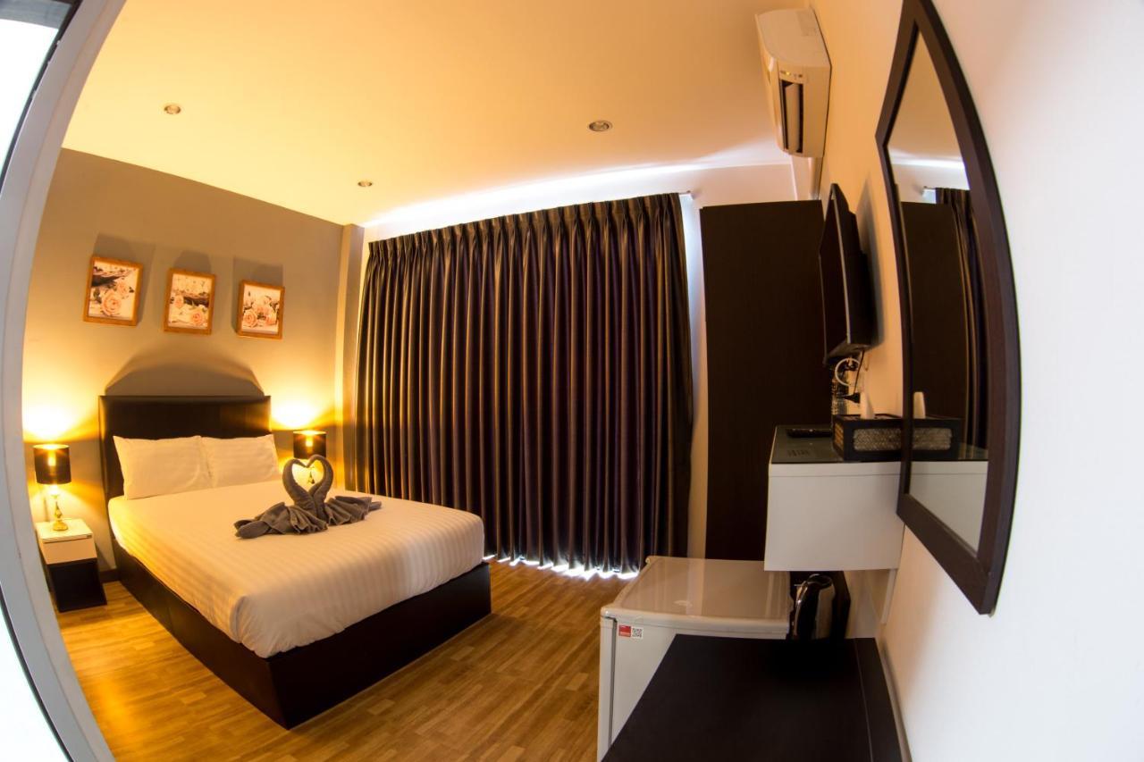 Wixky Hotel Nong Khai Extérieur photo